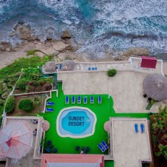 Отель Sunset Resort Треже-Бич спортивное сооружение