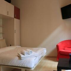 No10 Taksim Studios Турция, Стамбул - отзывы, цены и фото номеров - забронировать отель No10 Taksim Studios онлайн сейф в номере