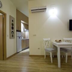 Отель Apartamentos Duque De Alba Мадрид в номере