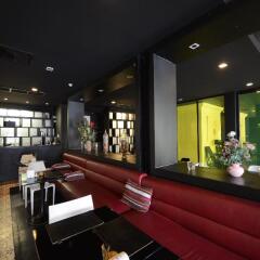 Отель Heritage Baan Silom Бангкок гостиничный бар