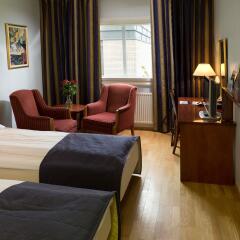 Park Inn by Radisson Oslo Airport Hotel West комната для гостей