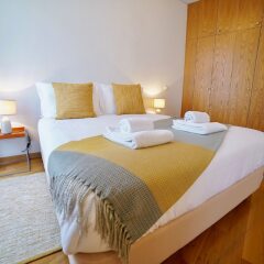 Апартаменты Chiado Apartments Лиссабон комната для гостей фото 2