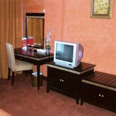 Отель Ewan Hotel Sharjah ОАЭ, Шарджа - отзывы, цены и фото номеров - забронировать отель Ewan Hotel Sharjah онлайн удобства в номере фото 2