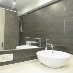 Отель BeFlats Apart Hotel Бельгия, Брюссель - отзывы, цены и фото номеров - забронировать отель BeFlats Apart Hotel онлайн сейф в номере