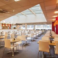 Travelodge London Central City Road Hotel питание фото 3