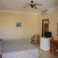 Отель Villa Columbus комната для гостей фото 4