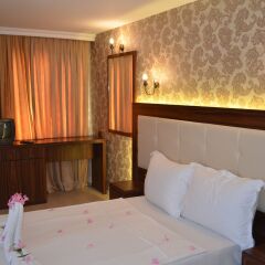 Kalif Hotel Турция, Айвалык - отзывы, цены и фото номеров - забронировать отель Kalif Hotel онлайн комната для гостей фото 2