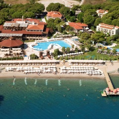 Отель Crystal Flora Beach Resort – All Inclusive пляж