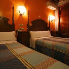 Отель Hostal Victoria I комната для гостей фото 5