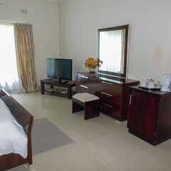 Waterfalls Hotel in Lusaka, Zambia from 134$, photos, reviews - zenhotels.com guestroom photo 2