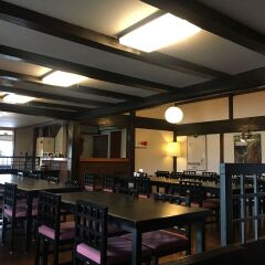 Отель Hakuba Alpine Hotel Япония, Хакуба - отзывы, цены и фото номеров - забронировать отель Hakuba Alpine Hotel онлайн гостиничный бар