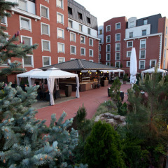 Ramada Hotel & Suites Bucharest North фото 4