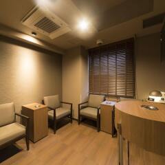 Отель Dormy Inn Tokyo-Hatchobori Natural Hot Spring удобства в номере фото 2