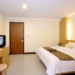 Отель Patong Bay House Патонг комната для гостей