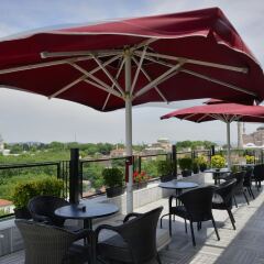 Agora Life Hotel бассейн