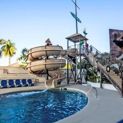 Отель Krystal Beach Acapulco бассейн фото 3