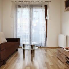 Апартаменты Sopockie Apartamenty - Metro Apartment Сопот комната для гостей фото 2