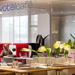 Отель Novotel Lyon Centre Part Dieu Франция, Лион - отзывы, цены и фото номеров - забронировать отель Novotel Lyon Centre Part Dieu онлайн питание