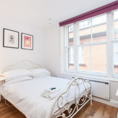 Апартаменты Piccadilly Circus & Chinatown Apartments комната для гостей фото 3