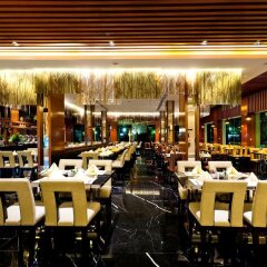 Отель Royal Princess Larn Luang гостиничный бар