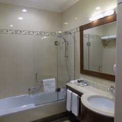 Mercure Al Khobar Hotel in Al Khobar, Saudi Arabia from 116$, photos, reviews - zenhotels.com bathroom photo 3