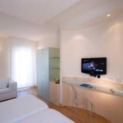 Отель Leonardo Boutique Hotel Rome Termini Италия, Рим - 1 отзыв об отеле, цены и фото номеров - забронировать отель Leonardo Boutique Hotel Rome Termini онлайн удобства в номере