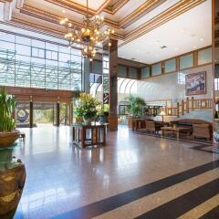 Отель Cholchan Pattaya Beach Resort интерьер отеля фото 3
