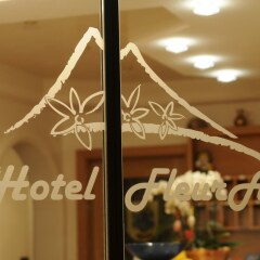 Hotel FleurAlp Чермес фитнесс-зал