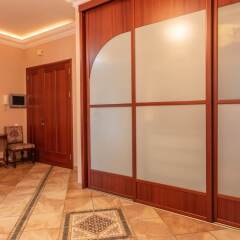 Гостиница Royal suites in the city center удобства в номере фото 2