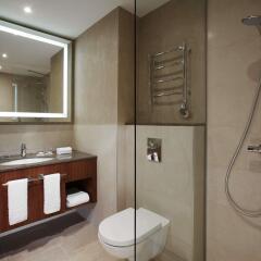 Гостиница Marriott Novy Arbat ванная фото 2