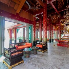 Отель Maikhao Palm Beach Resort интерьер отеля