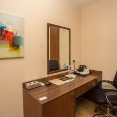Отель Yatri Suites and Spa, Kathmandu Непал, Катманду - отзывы, цены и фото номеров - забронировать отель Yatri Suites and Spa, Kathmandu онлайн удобства в номере
