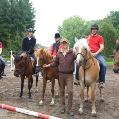 Ferien- und Reitsport Hotel Brunnenhof детские мероприятия