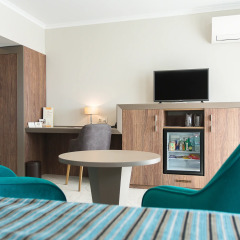 Отель Interhotel Cherno More комната для гостей фото 5