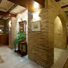 Отель Ad Hoc Monumental Hotel Испания, Валенсия - отзывы, цены и фото номеров - забронировать отель Ad Hoc Monumental Hotel онлайн интерьер отеля фото 3