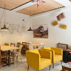 The Nomad Hostel питание