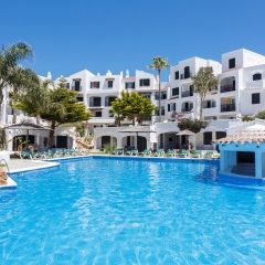 Отель Carema Garden Village бассейн фото 3