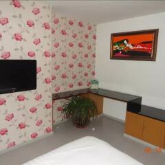 Отель Beijing Sentury Apartment Hotel Китай, Пекин - отзывы, цены и фото номеров - забронировать отель Beijing Sentury Apartment Hotel онлайн удобства в номере фото 2