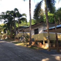 Отель Kanita Garden At Phuket вид на фасад