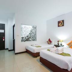 Golden House Hotel Patong Beach комната для гостей фото 4