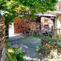 Отель Hostal D'eller Бельвер-де-Серданья фото 5