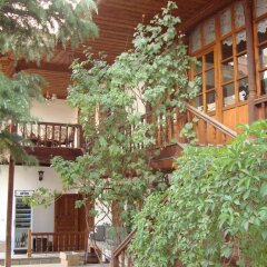 Отель Chakarova Guest House Сливен фото 7