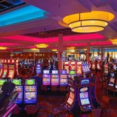 Riverwalk Casino Hotel развлечения