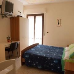 Отель Bed And Breakfast Torretta Контрогуерра сейф в номере