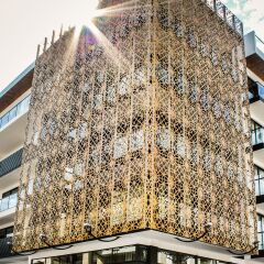 It Hotel & Residences By Sercotel городской автобус