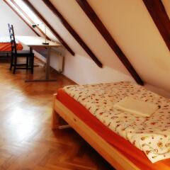 Апартаменты Generous Attic Apartment детские мероприятия