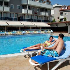 Monachus Hotel & Spa - All Inclusive бассейн фото 3