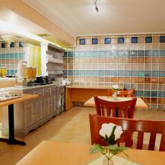 Gresham Hotel в номере