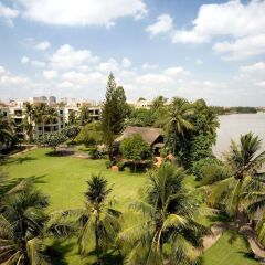 Апартаменты Riverside Serviced Apartments балкон