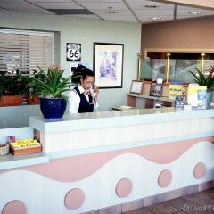 Отель Holiday Inn Express West Los Angeles США, Лос-Анджелес - отзывы, цены и фото номеров - забронировать отель Holiday Inn Express West Los Angeles онлайн интерьер отеля